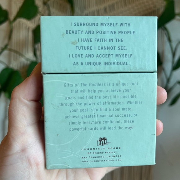 Gifts of the Goddess Affirmation Cards Amy Zerner Monte Farber Self-Love Oracle - Picture 10 of 10